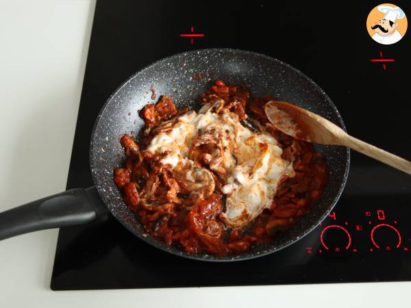 Pasta alla boscaiola, die ideale Vorspeise für Herbst und Winter - Zubereitung Schritt 5