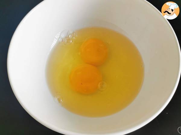 Omelett mit Käse, das Expressrezept, in 5 Minuten fertig! - Zubereitung Schritt 1