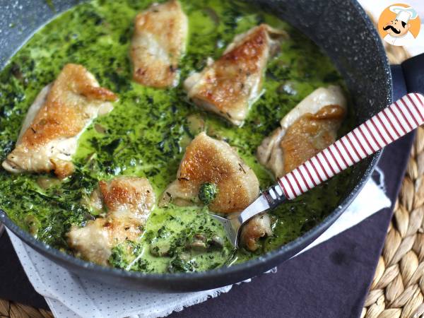 Hühnchen und seine cremige Spinat-Pilz-Sauce - Zubereitung Schritt 3