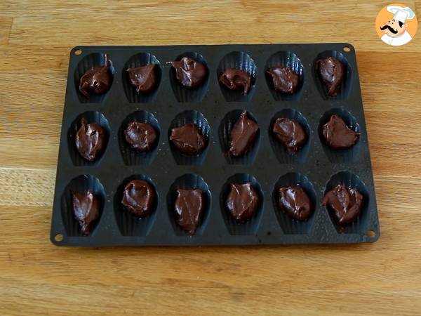 Marmorierte Madeleines, die Sie unbedingt testen sollten! - Zubereitung Schritt 4