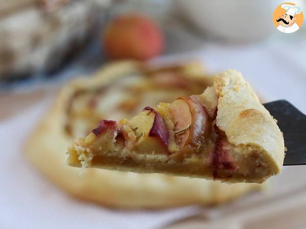 Rustikale Pfirsich-Rosmarin-Torte - Zubereitung Schritt 8