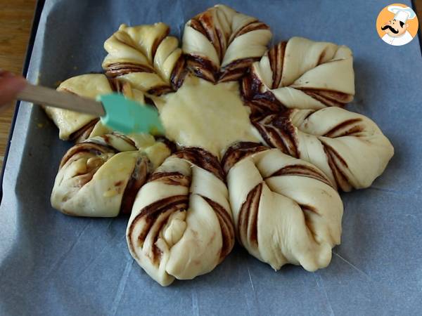 Schneeflocken-Brioche mit Aufstrich - Zubereitung Schritt 12