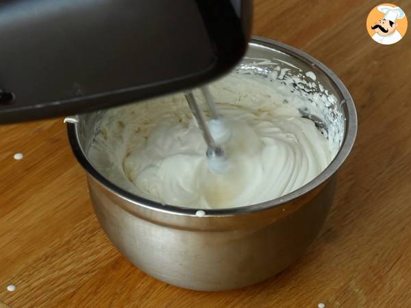 Fabelhafter Kinder Bueno No-Bake-Käsekuchen - Zubereitung Schritt 2