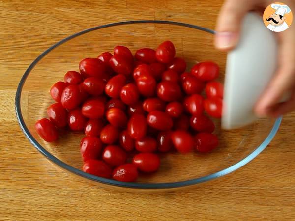 Tagliatelle-Feta-Kirschtomaten – gebackene Feta-Nudeln - Zubereitung Schritt 1
