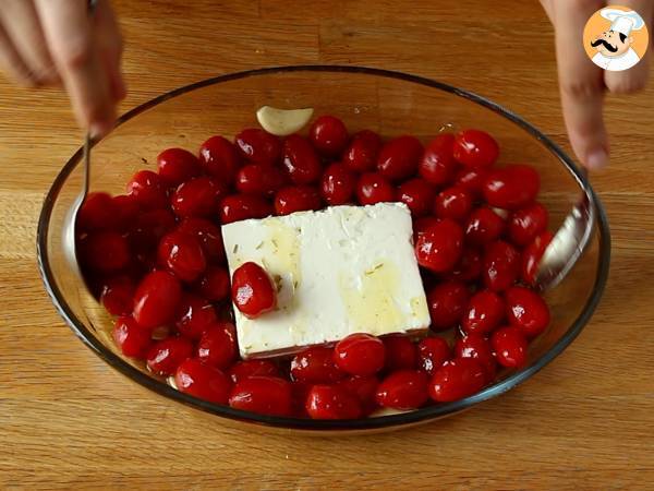 Tagliatelle-Feta-Kirschtomaten – gebackene Feta-Nudeln - Zubereitung Schritt 3