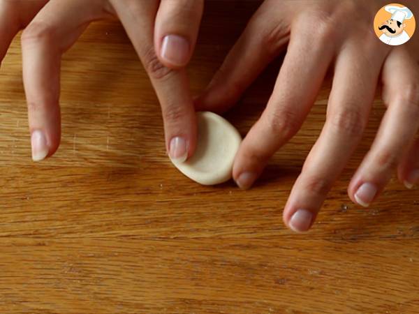 Gyoza mit Hächnchen, Karotten und Pilzen - Zubereitung Schritt 6