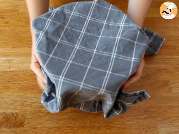 Gözleme - Türkische Pfannkuchen gefüllt mit Feta, Zitrone und Petersilie - Zubereitung Schritt 3