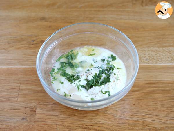 Hähnchenspieße mariniert in einer Joghurt-Zitronen-Sauce - Zubereitung Schritt 1