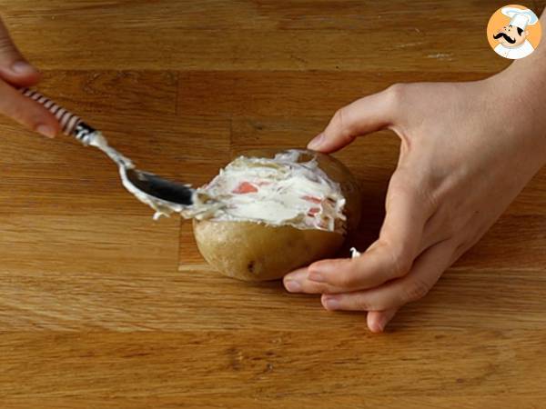 Kartoffeln gefüllt mit Räucherlachs und Frischkäse - Zubereitung Schritt 3