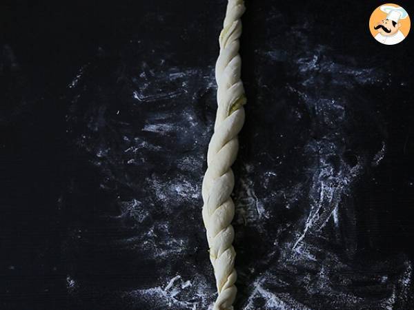 Zopfbrötchen mit grünem Pesto - Zubereitung Schritt 5