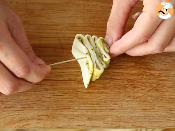 Tannenblätterteig mit Pesto für den Weihnachtsapéro - Zubereitung Schritt 4