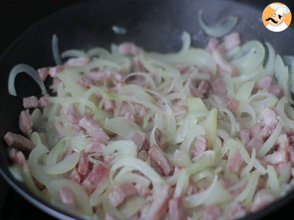 Traditionelles savoyisches Tartiflette - Zubereitung Schritt 2