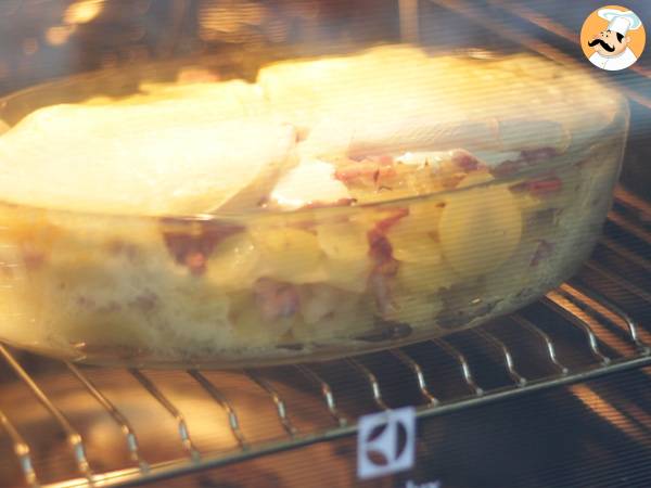 Traditionelles savoyisches Tartiflette - Zubereitung Schritt 6