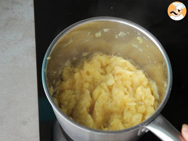 Apfelkuchen, das klassische Rezept - Zubereitung Schritt 2