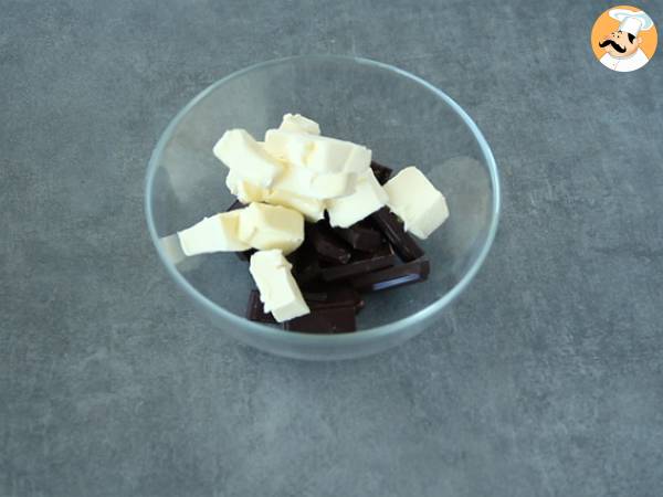 Schokoladenfondant mit gesalzenem Butterkaramell - Zubereitung Schritt 2