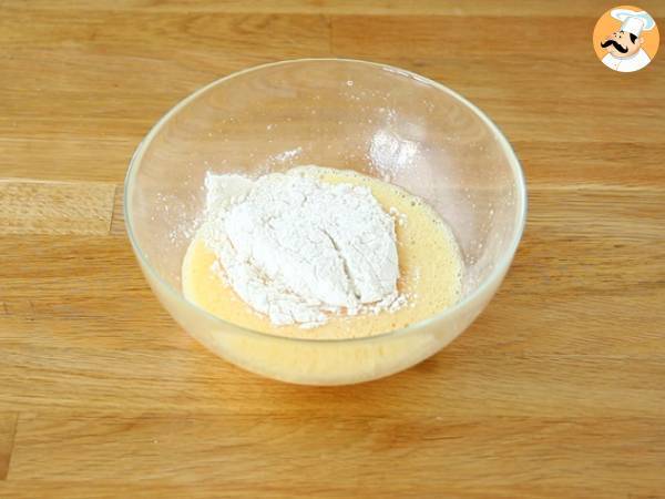 Brownie mit weißer Schokolade und roten Früchten (Blondie) - Zubereitung Schritt 1