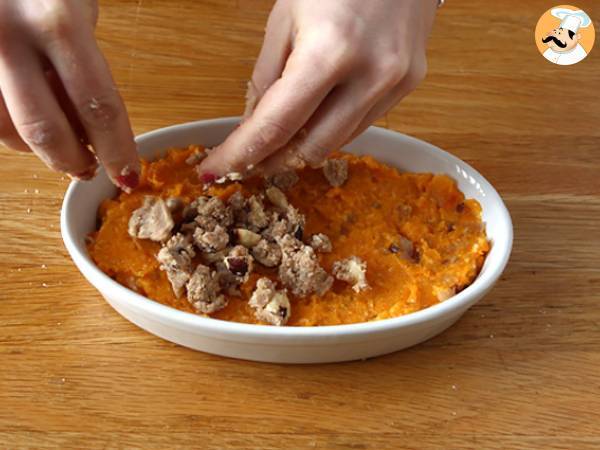 Butternuss-Kürbis-Crumble mit Haselnüssen - Zubereitung Schritt 4