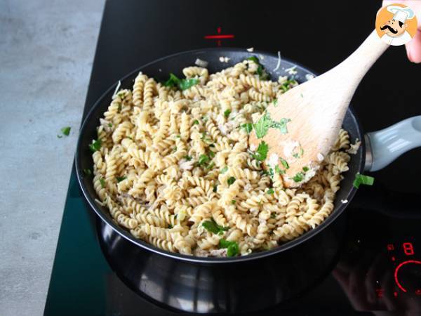 Einfache Thunfischnudeln - Zubereitung Schritt 4