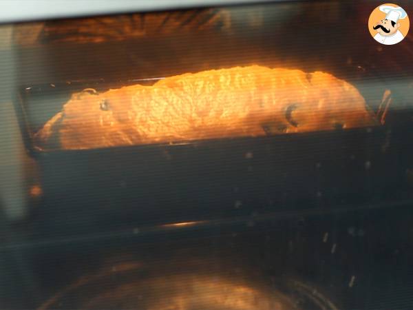 Kuchen mit schwarzen Oliven und Feta - Zubereitung Schritt 3