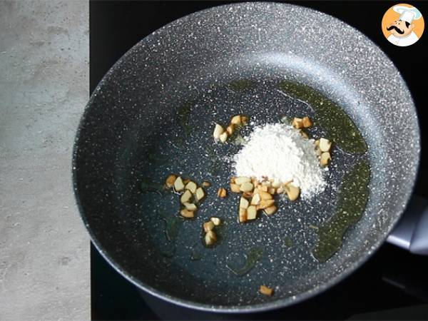 Geschmorter Seehecht, Muscheln und Erbsen - Zubereitung Schritt 1