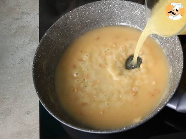 Geschmorter Seehecht, Muscheln und Erbsen - Zubereitung Schritt 2