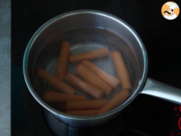 Blutige Halloween-Hotdogs - Zubereitung Schritt 2