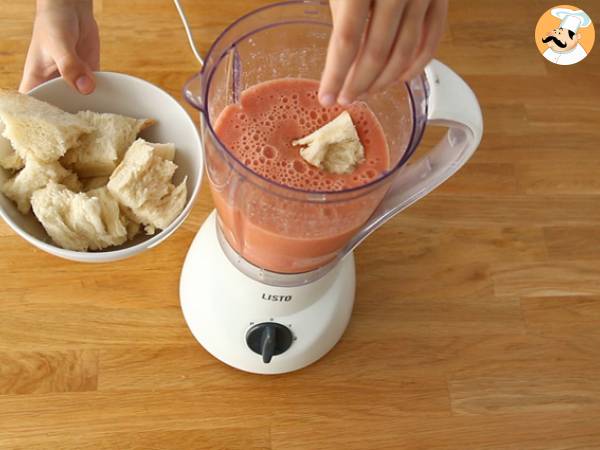 Salmorejo, spanische kalte Suppe - Zubereitung Schritt 2