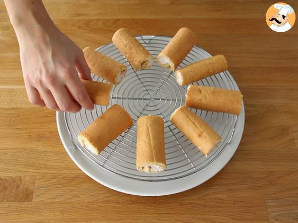 Mini-Erdbeerbrötchen, die Pink Panthers - Zubereitung Schritt 8