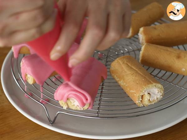 Mini-Erdbeerbrötchen, die Pink Panthers - Zubereitung Schritt 11