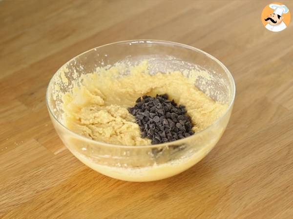 Mini-Königskuchen mit Schokoladenstückchen - Zubereitung Schritt 4