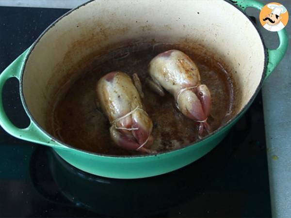 Wachteln mit Pflaumen - Zubereitung Schritt 3