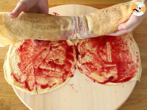 Crêpes-Stamm aus Himbeeren und weißer Schokolade - Zubereitung Schritt 5