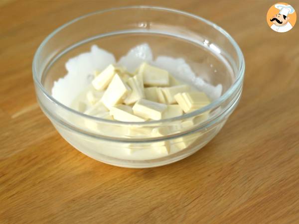 Crêpes-Stamm aus Himbeeren und weißer Schokolade - Zubereitung Schritt 7