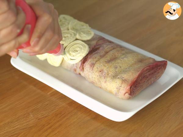 Crêpes-Stamm aus Himbeeren und weißer Schokolade - Zubereitung Schritt 9