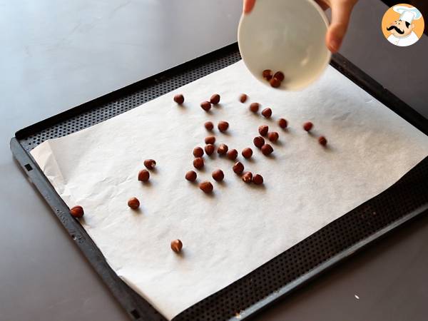 Dattel-Energiebällchen mit flüssigem Erdnussbutterkern - Zubereitung Schritt 1