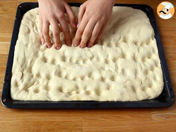 Blumige Focaccia – Focaccia-Kunst - Zubereitung Schritt 5