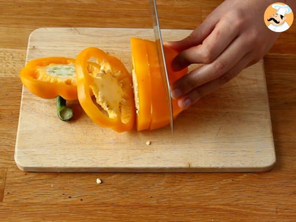 Blumige Focaccia – Focaccia-Kunst - Zubereitung Schritt 7