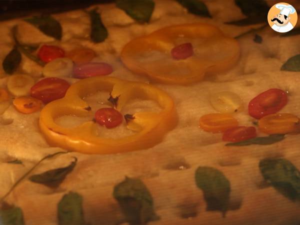 Blumige Focaccia – Focaccia-Kunst - Zubereitung Schritt 9