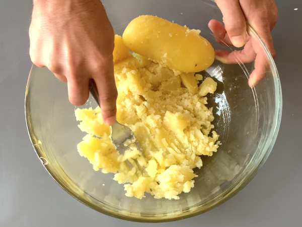 Kartoffelgnocchi selber machen : einfaches Grundrezept - Zubereitung Schritt 2