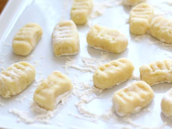 Kartoffelgnocchi selber machen : einfaches Grundrezept - Zubereitung Schritt 7