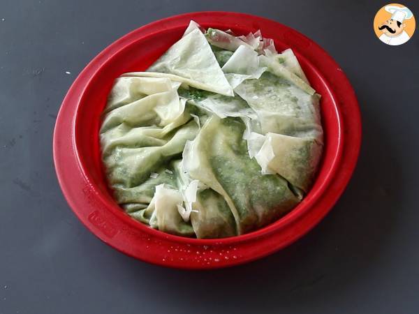 Spanakopita, der griechische Spinat- und Fetakuchen super einfach zuzubereiten - Zubereitung Schritt 7