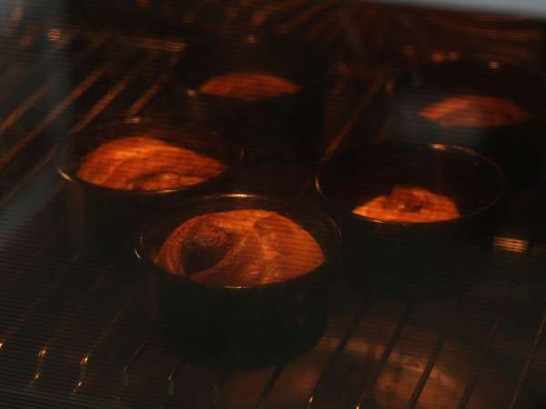 Zimtschnecken mit Frischkäse-Frosting : fluffige Cinnamon Rolls - Zubereitung Schritt 11