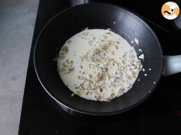 Tagliatelle mit geräuchertem Lachs und Dill - Zubereitung Schritt 3