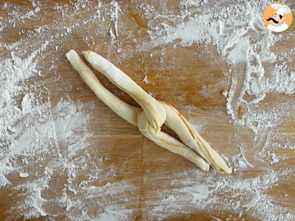 Geflochtene Brioches mit Aprikosen - Zubereitung Schritt 4