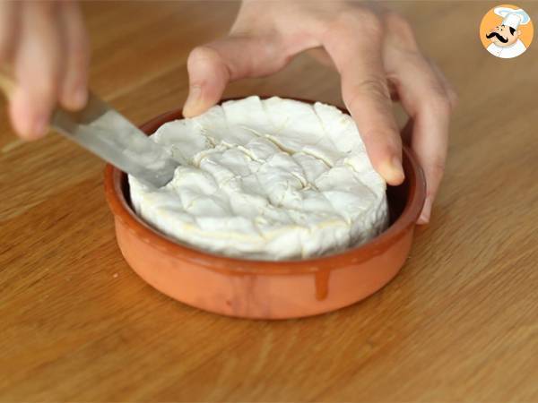 Gebratener Camembert, Honig und Nüsse - Zubereitung Schritt 1