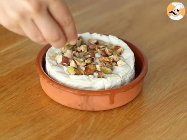 Gebratener Camembert, Honig und Nüsse - Zubereitung Schritt 2