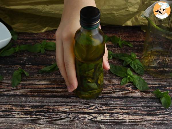 Basilikumöl Hausgemacht - Zubereitung Schritt 2