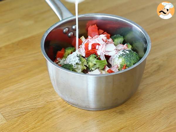 One pot pasta - Tagliatelles mit Lachs und Brokkoli - Zubereitung Schritt 2