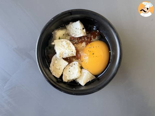 Oeufs cocotte chèvre et tomates séchées au Air Fryer! - Zubereitung Schritt 3