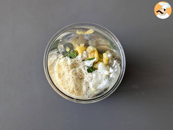 Cremige Nudeln mit Zucchini und griechischem Joghurt - Zubereitung Schritt 4